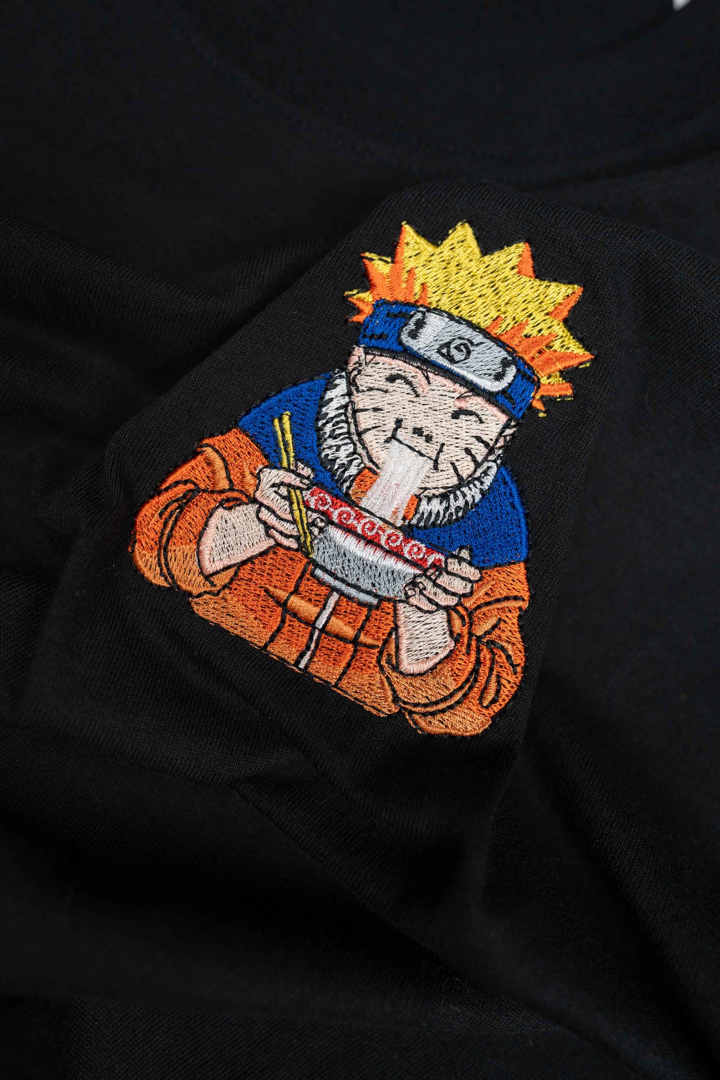 Naruto eating ramen - Naruto | T-Shirt