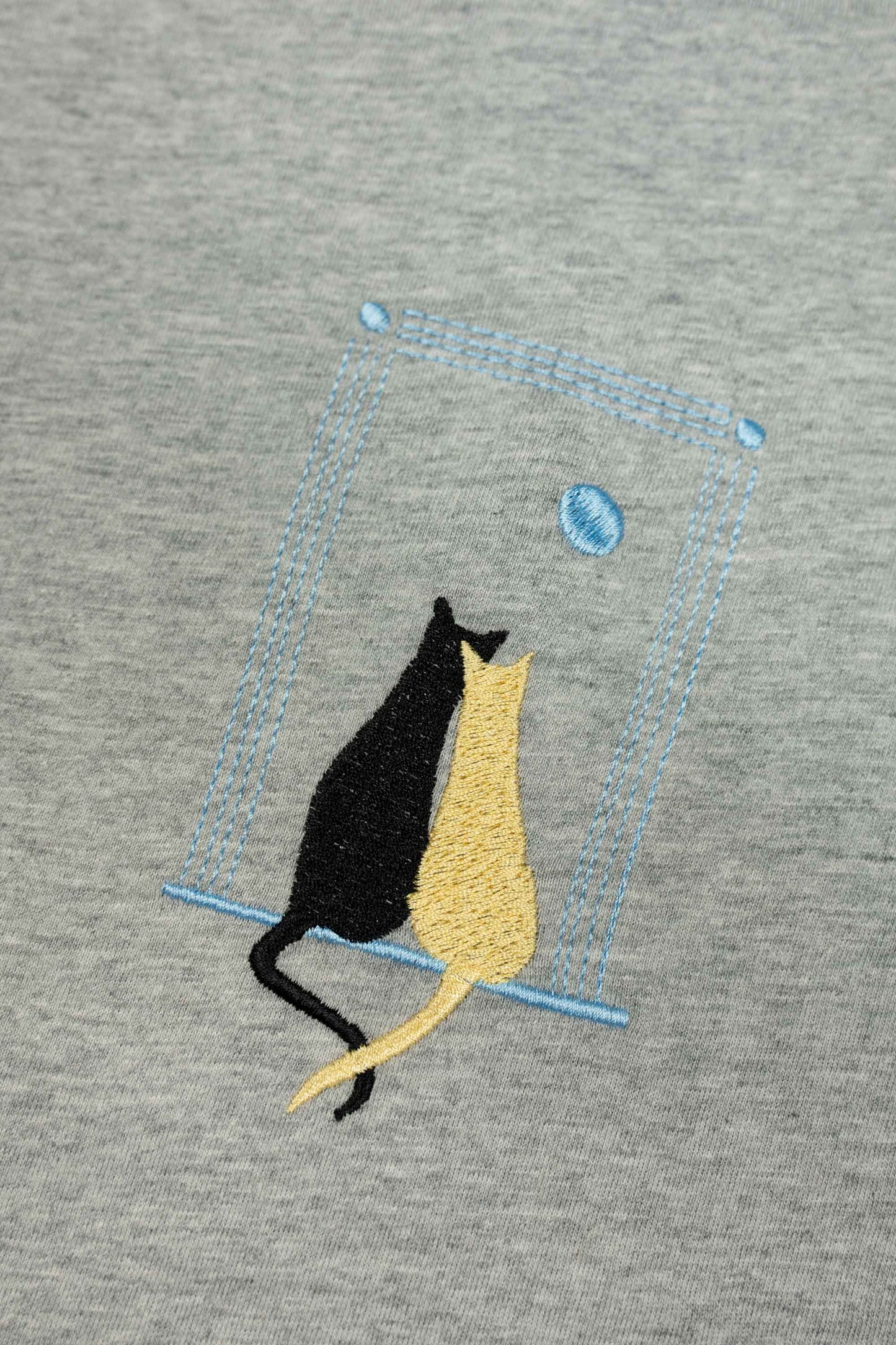 Under the Moon | Tricou Gri M