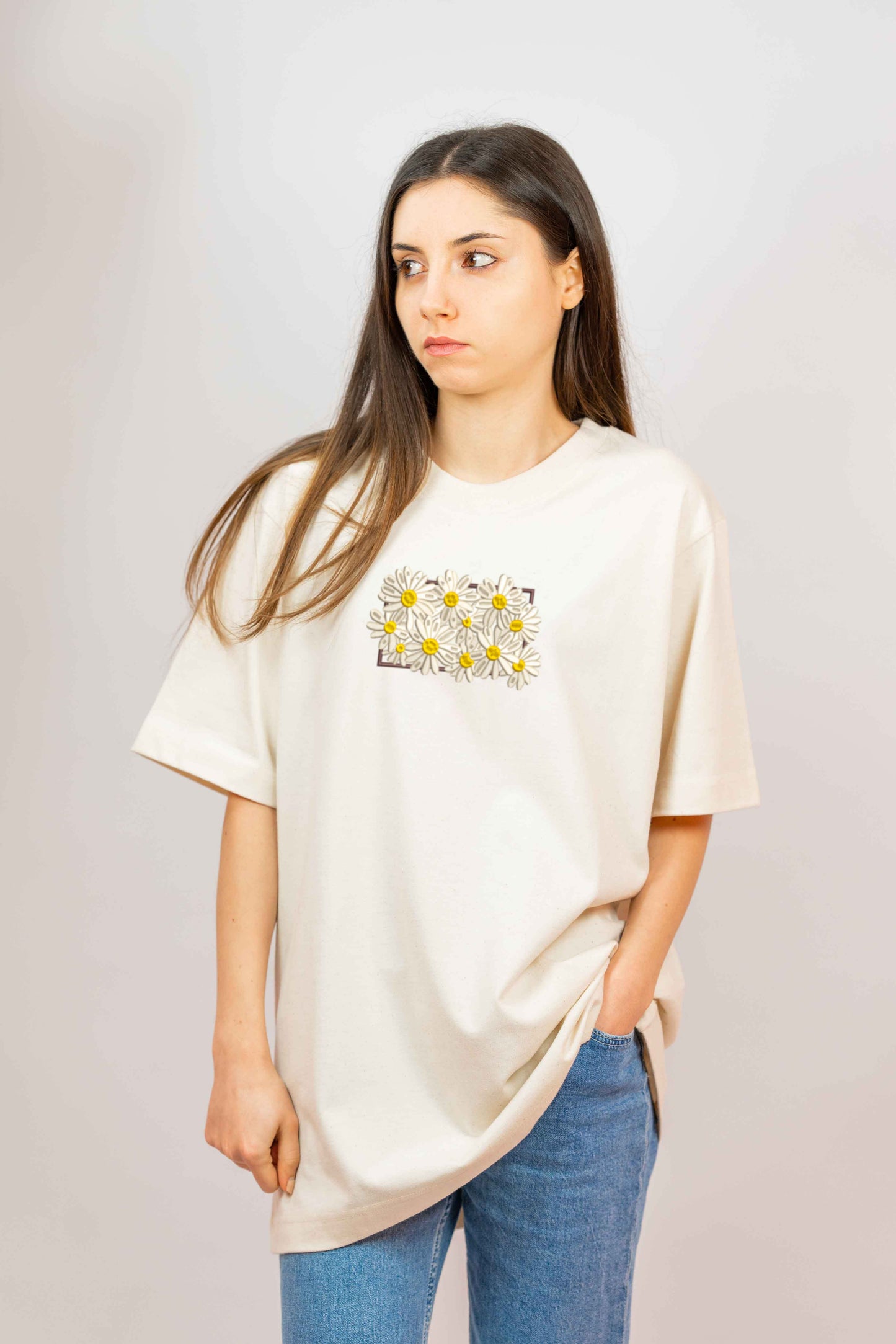 Daisies | T-shirt | Hoodie