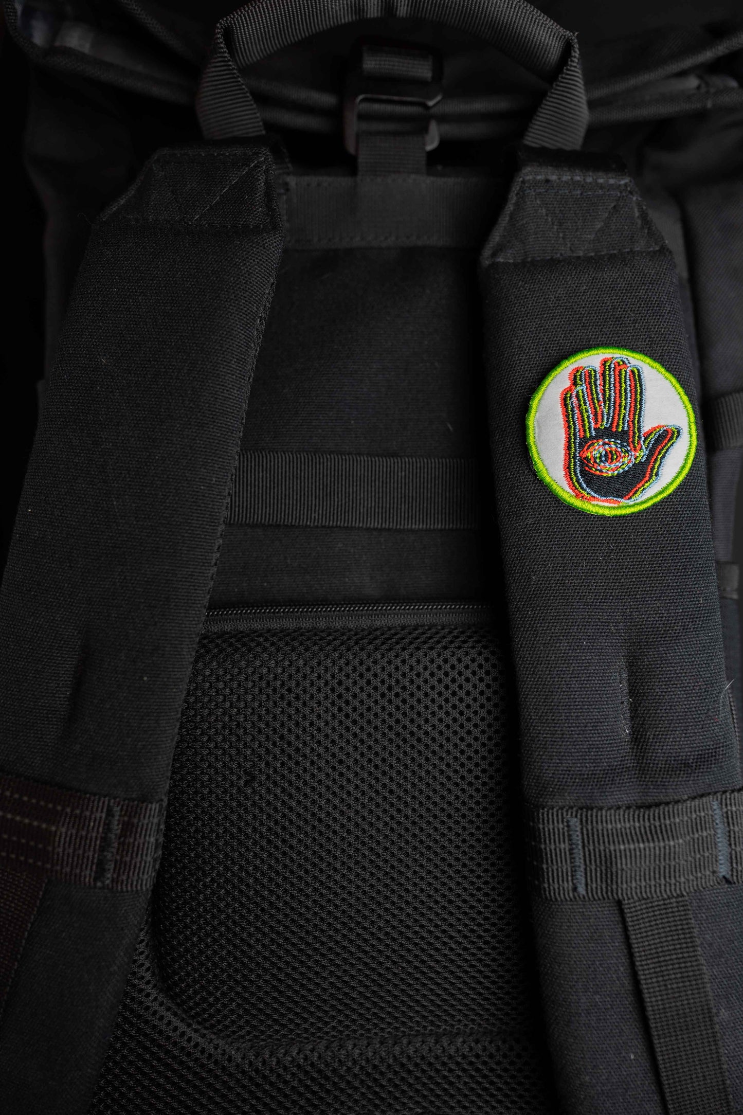 Trippy hand | Pin | Patch