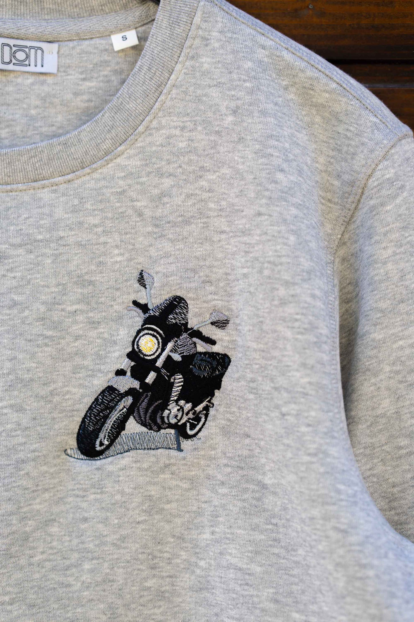 Hanorac/ Tricou personalizat cu masina
