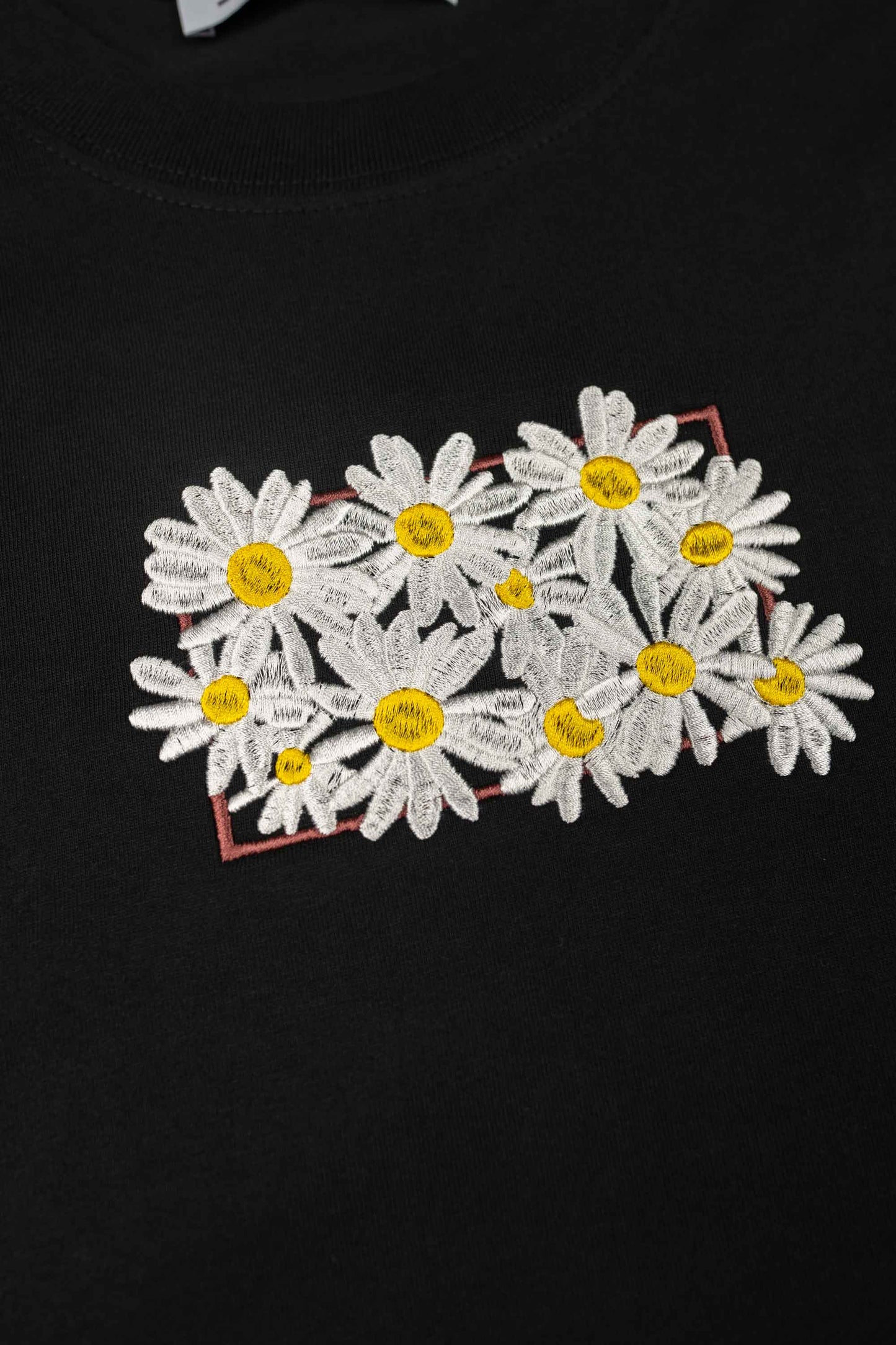 Daisies | T-shirt | Hoodie