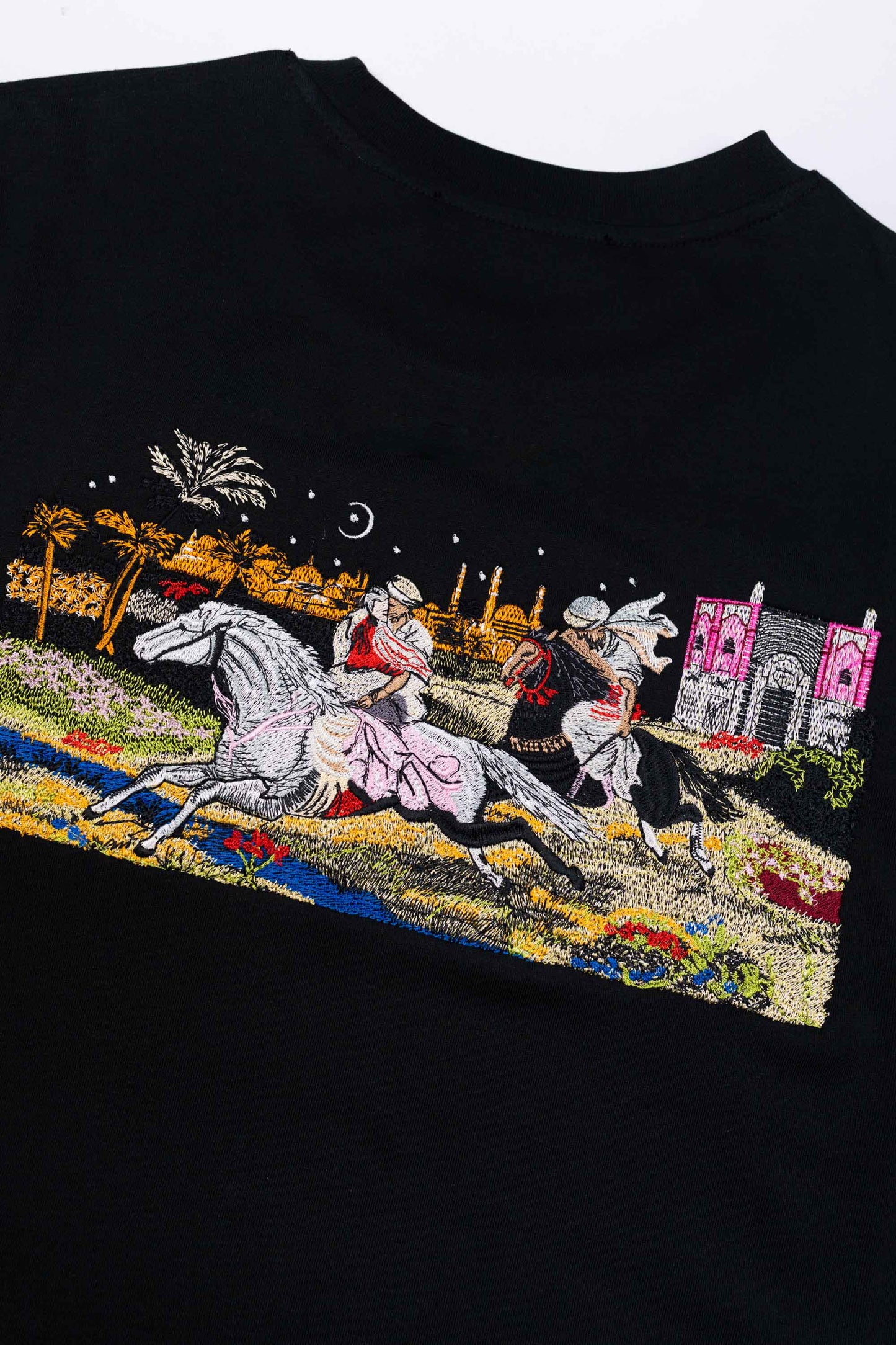 "RĂPIREA DIN SERAI" | TRICOU | HANORAC