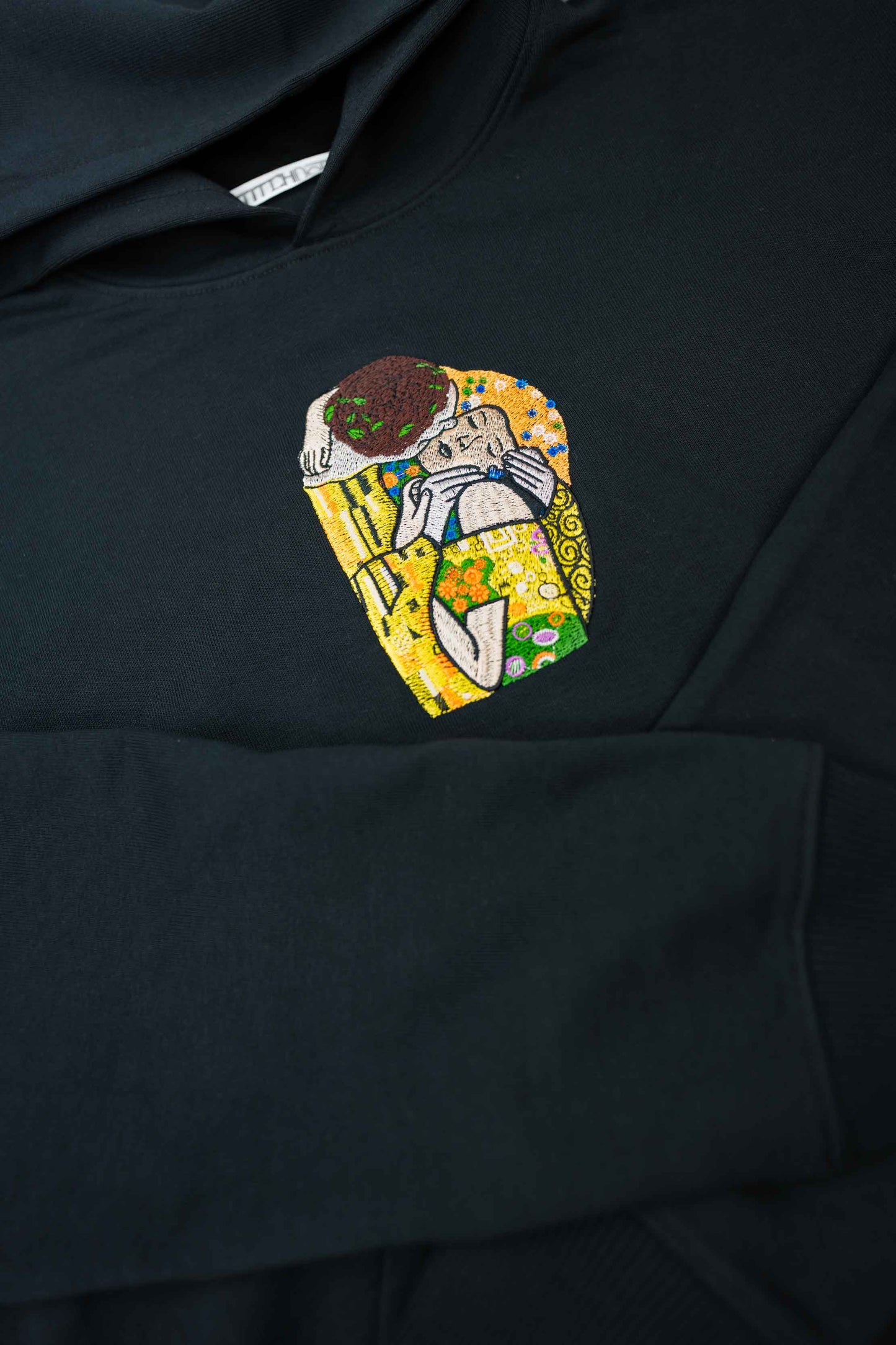 THE KISS | GUSTAV KLIMT | TRICOU | HANORAC