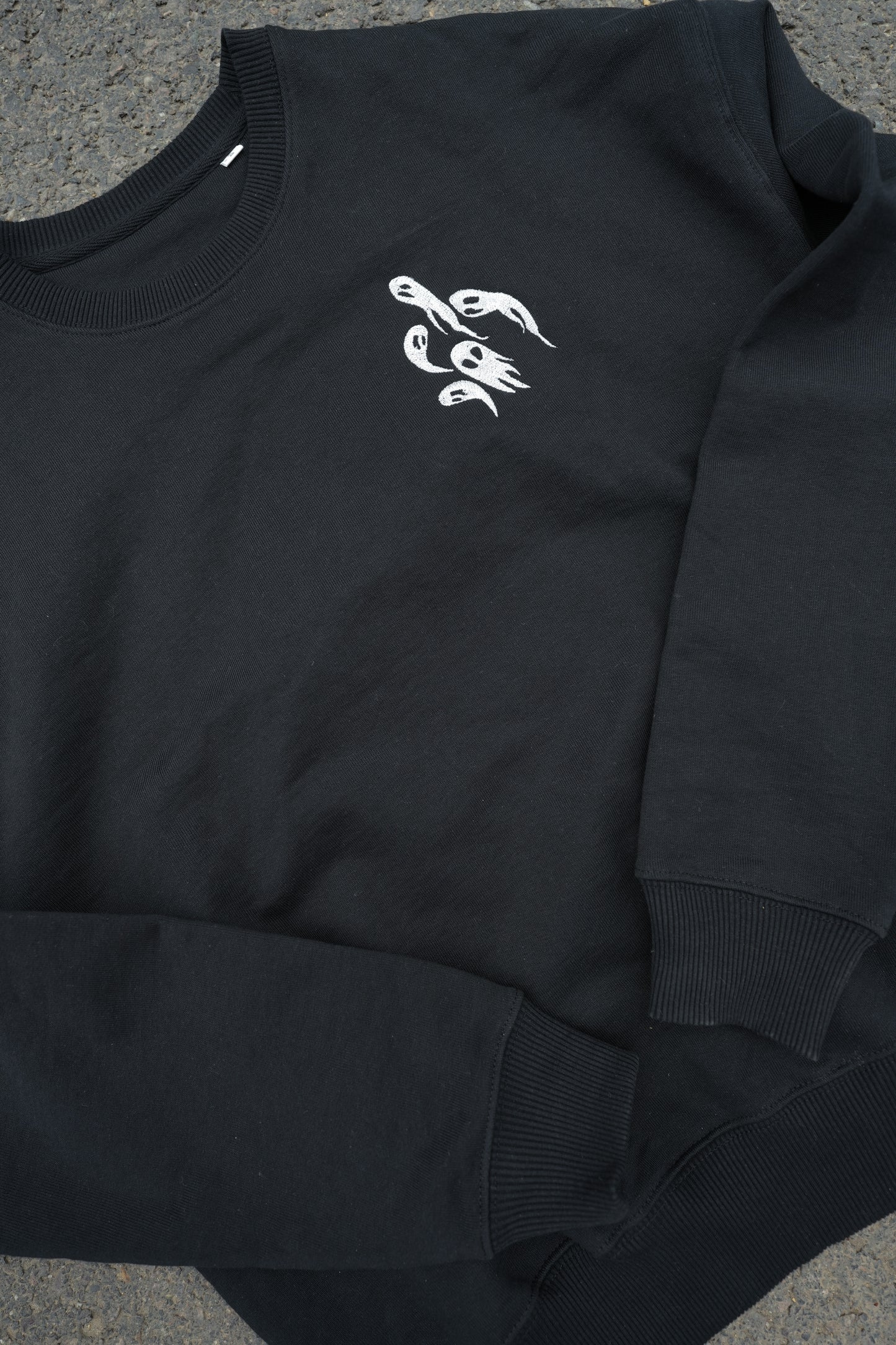 Front Ghost Oversized Black Pathfinder Sweatshirt - Stitchdom