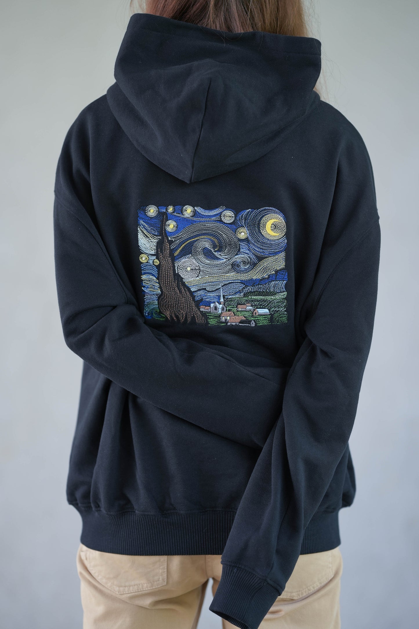 The Starry Night Hoodie - modă și stil artistic