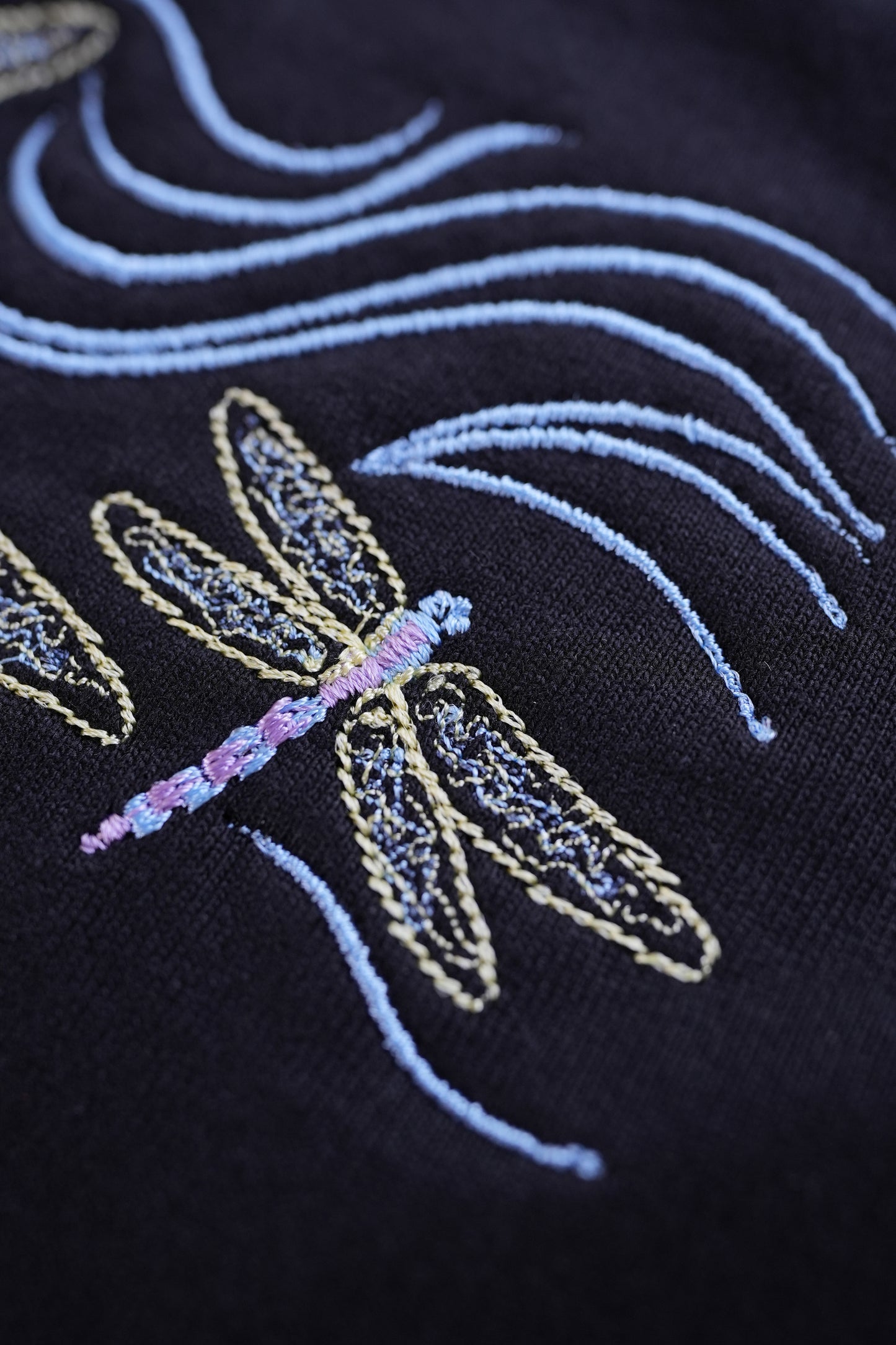 Dragonfly T-shirt Stitchdom